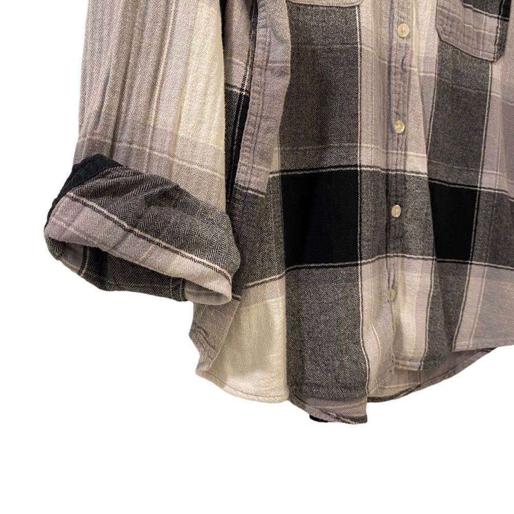 (Sold)UNIVERSAL THREAD buffalo plaid long sleeve button down Shirt, Size XL - Picture 5 of 9